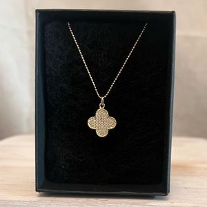 Macrae & Co Clover Necklace